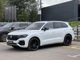 Volkswagen Touareg 2021 годаүшін28 950 000 тг. в Алматы