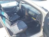 Volkswagen Passat 1993 годаүшін1 700 000 тг. в Актобе – фото 2