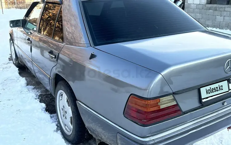 Mercedes-Benz E 300 1991 годаүшін1 700 000 тг. в Жаркент