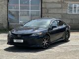 Toyota Camry 2019 года за 9 900 000 тг. в Актобе