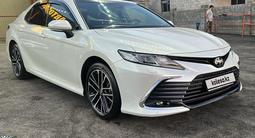 Toyota Camry 2023 года за 18 500 000 тг. в Туркестан