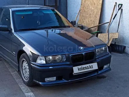 BMW 316 1998 года за 2 100 000 тг. в Алматы – фото 2
