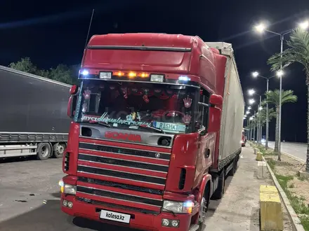 Scania  4-Series 2000 года за 10 000 000 тг. в Алматы