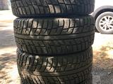 НОВЫЙ 225/40/18 КОРЕЯ за 200 000 тг. в Караганда