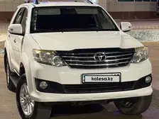 Toyota Fortuner, 2014
