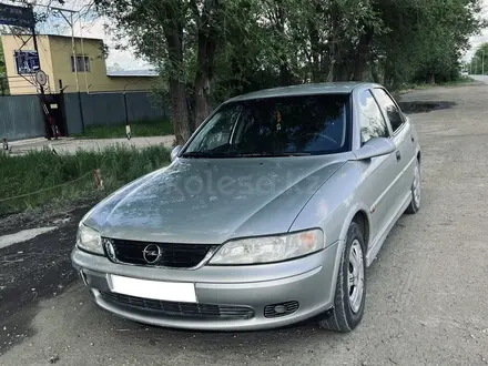 Opel Vectra 2002 года за 2 700 000 тг. в Уральск