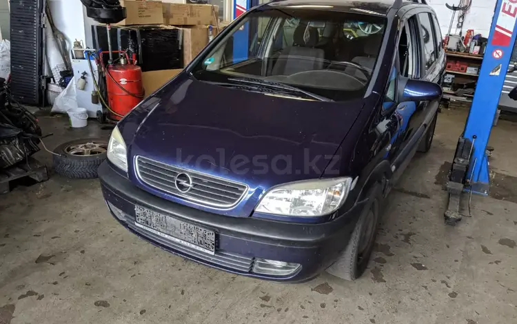 Opel Zafira 1999 года за 15 000 тг. в Караганда