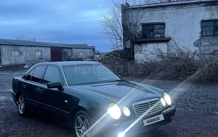 Mercedes-Benz E 230 1999 года за 2 450 000 тг. в Астана