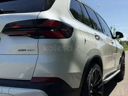 BMW X5 2025 года за 44 900 000 тг. в Астана – фото 11
