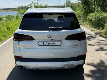 BMW X5 2025 года за 44 900 000 тг. в Астана – фото 12