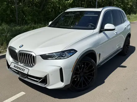 BMW X5 2025 года за 44 900 000 тг. в Астана