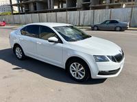 Skoda Octavia 2017 года за 9 900 000 тг. в Астана