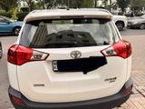 Toyota RAV4 2015 годаүшін9 700 000 тг. в Астана – фото 5