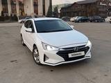 Hyundai Elantra 2019 года за 6 950 000 тг. в Алматы