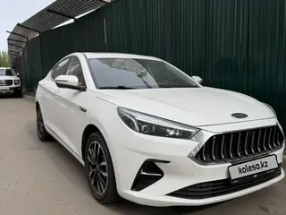 JAC J7
