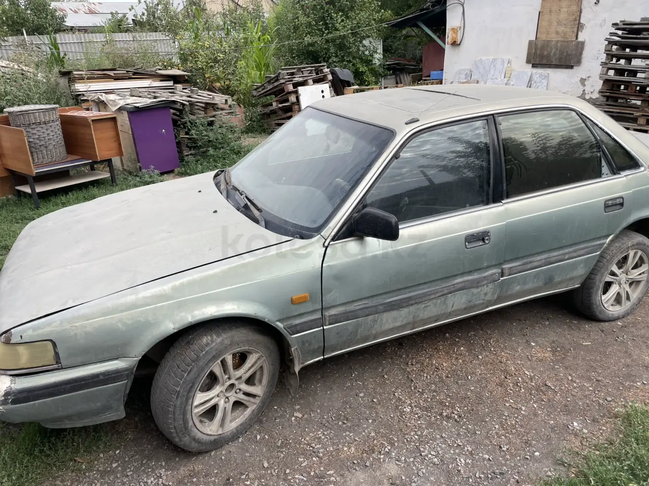 Mazda 626, 1989