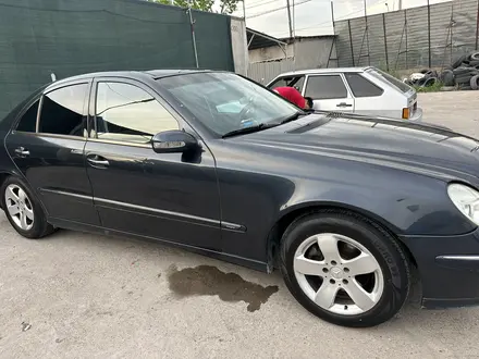 Mercedes-Benz E 320 2004 года за 4 500 000 тг. в Астана – фото 22