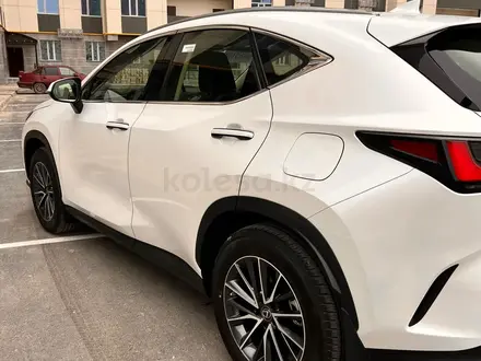 Lexus NX 200 2022 года за 23 000 000 тг. в Актау – фото 3