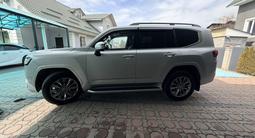 Toyota Land Cruiser 2022 годаүшін48 700 000 тг. в Алматы – фото 4