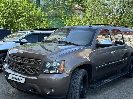 Chevrolet Suburban 2011 годаүшін13 000 000 тг. в Атырау – фото 4