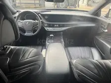 Lexus ls-500, 2018
