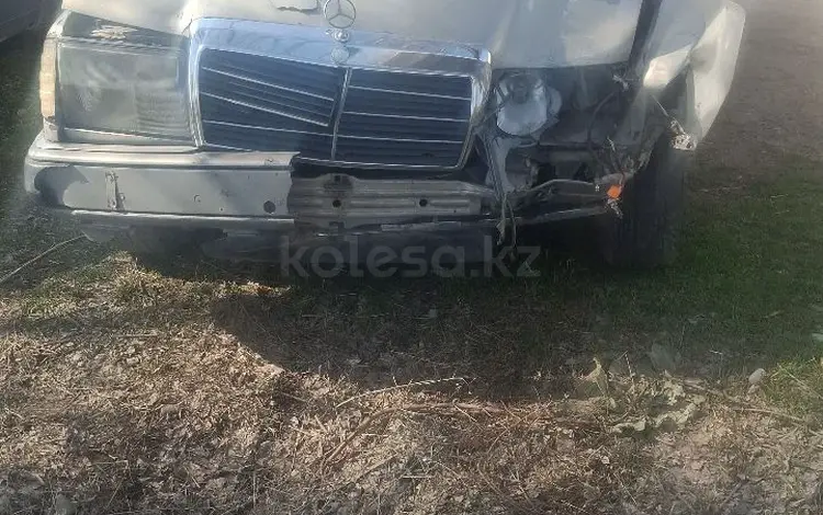 Mercedes-Benz E 230 1991 года за 500 000 тг. в Алматы