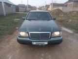 Mercedes-Benz C 180 1995 года за 1 800 000 тг. в Шымкент