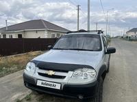 Chevrolet Niva 2015 годаfor3 200 000 тг. в Атырау