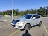 Volkswagen Touareg 2007 года за 5 000 000 тг. в Алматы