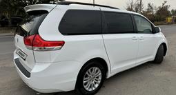 Toyota Sienna 2012 годаfor12 200 000 тг. в Алматы – фото 4