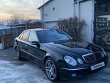 Mercedes-Benz E 400 2003 годаүшін5 500 000 тг. в Алматы – фото 2