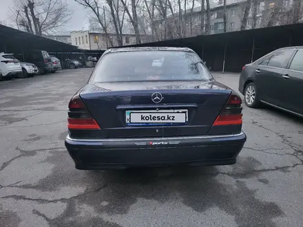 Mercedes-Benz C 180 1999 года за 3 700 000 тг. в Алматы – фото 9