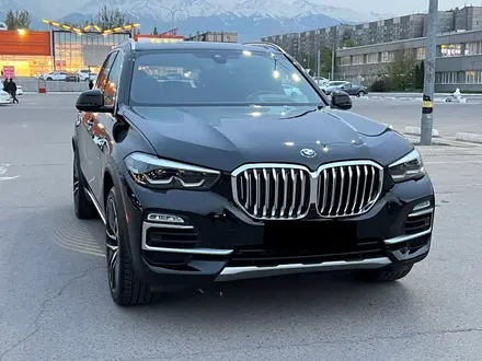 BMW X5 2020 года за 34 500 000 тг. в Алматы