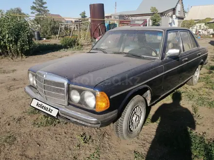 Mercedes-Benz E 250 1984 года за 1 700 000 тг. в Астана – фото 3