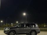 Toyota Land Cruiser 2018 года за 35 800 000 тг. в Караганда – фото 3