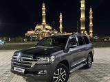 Toyota Land Cruiser 2018 года за 35 800 000 тг. в Караганда