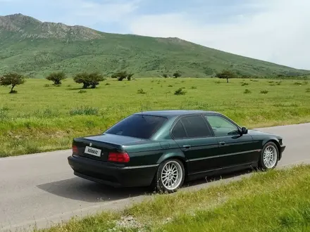 BMW 730 1996 года за 5 000 000 тг. в Шымкент