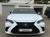 Lexus ES 250 2023 годаүшін28 000 000 тг. в Актау