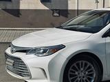 Toyota Avalon 2014 года за 7 200 000 тг. в Актобе – фото 2
