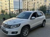 Volkswagen Tiguan 2012 года за 3 500 000 тг. в Атырау – фото 2