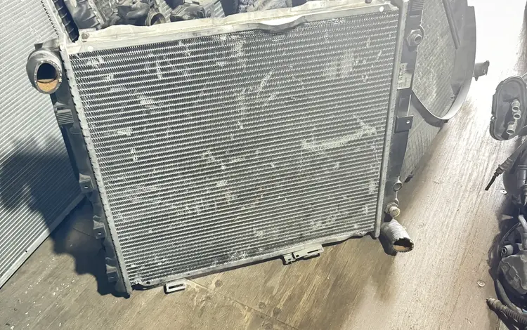 Радиатор основной MB W124 за 20 000 тг. в Алматы