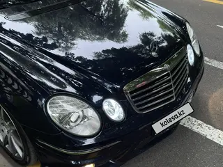 Mercedes-Benz E 55 AMG