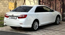 Toyota Camry 2014 года за 9 150 000 тг. в Шымкент – фото 3