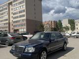 Mercedes-Benz E 220 1995 годаүшін1 850 000 тг. в Астана