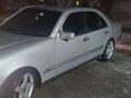 Mercedes-Benz E 200 1996 года за 2 300 000 тг. в Семей