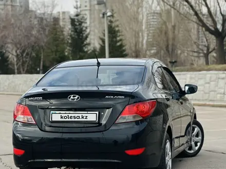 Hyundai Solaris 2012 года за 5 000 000 тг. в Астана – фото 8