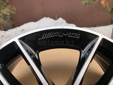 Оригинальные диски R20 AMG на Mercedes W213 E Class Мерседес за 740 000 тг. в Алматы – фото 5