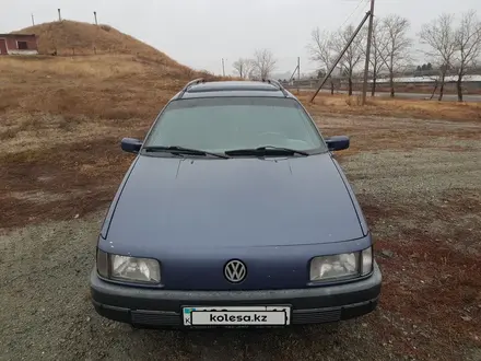 Volkswagen Passat 1993 года за 1 500 000 тг. в Усть-Каменогорск – фото 7