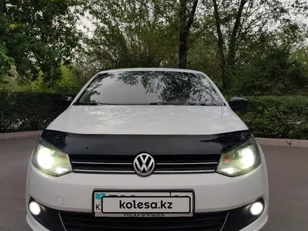 Volkswagen Polo 2014 годаүшін5 500 000 тг. в Караганда – фото 2