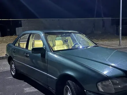 Mercedes-Benz C 280 1993 года за 2 300 000 тг. в Шаульдер – фото 18